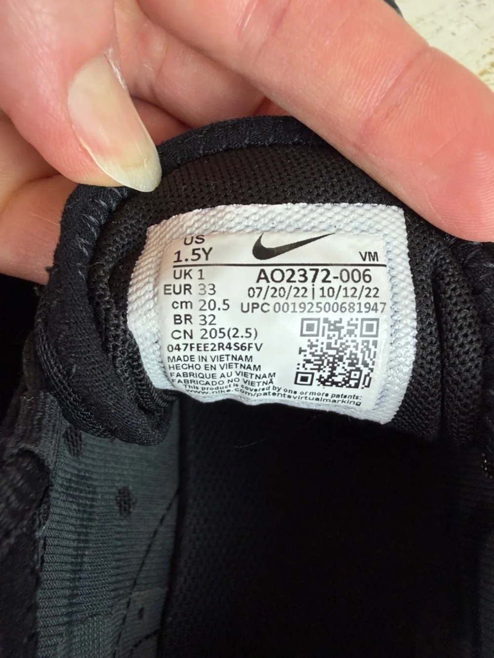 Nike Little Kids’ Air Max 270 Casual Sneakers 1.5Y